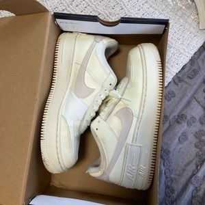 Womens shadow forces